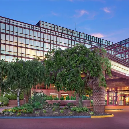 Doubletree By Hilton New York-Laguardia Hotel